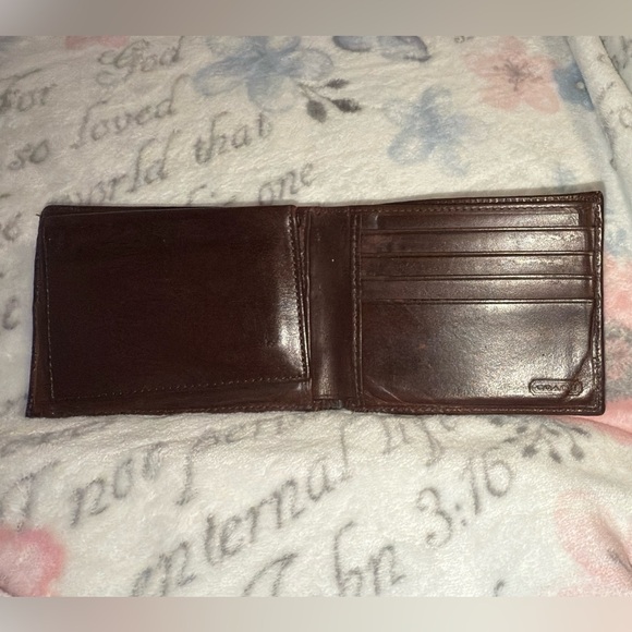 Coach Micro Wallet in Signature Canvas preowned - Picture 3 of 16